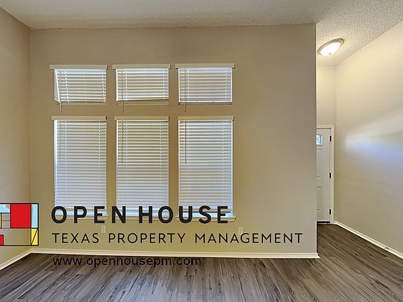 2nd image of 206 Iberis Dr