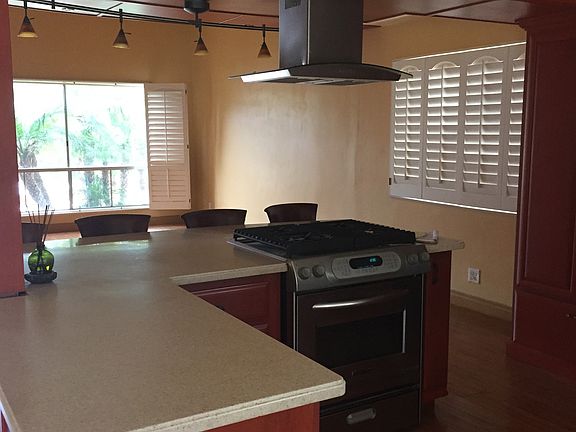 Solid surface counter top