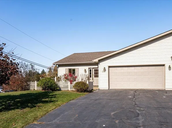 729 Almac Dr #729, Proctor, MN 55810