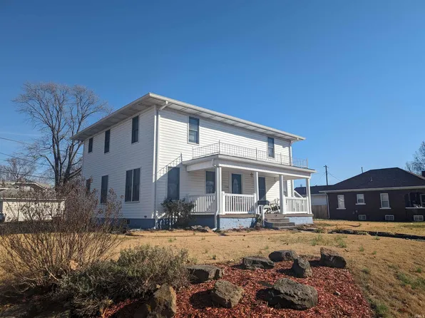 1504 E Locust St, Vincennes, IN 47591