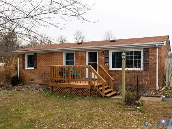 7616 Airport Rd, Quinton, VA 23141