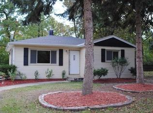 8727 2nd Ave, Pleasant Prairie, WI 53158