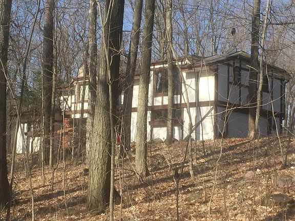 3rd image of 5409 Bauers Dr