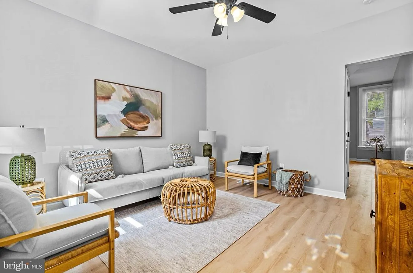 2 bed, 1154 sqft, $1,800 — Photo 3