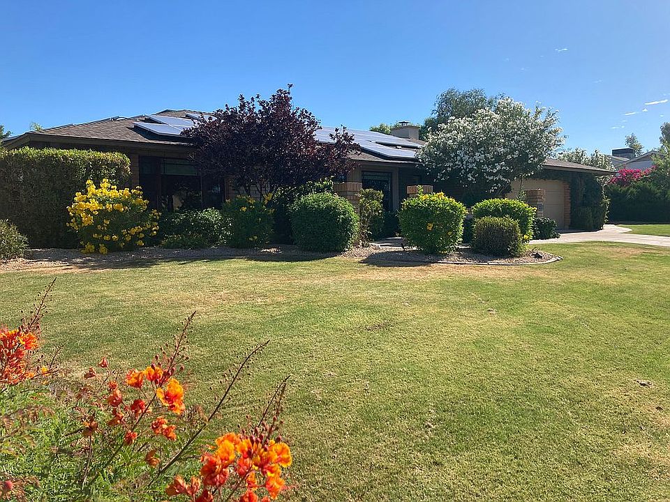 Rambling Upscale Ranch 