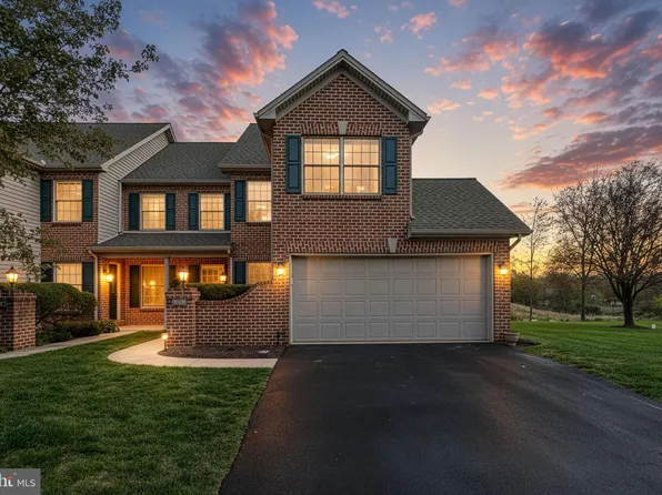 2199 Gleim Ct, Enola, PA 17025