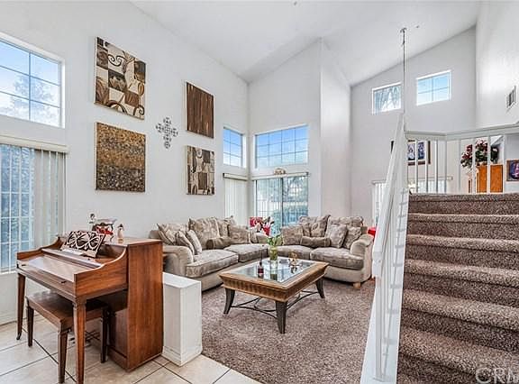 4th image of 14246 Casablanca Ct