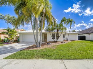 8011 SW 89th Ave, Miami, FL 33173