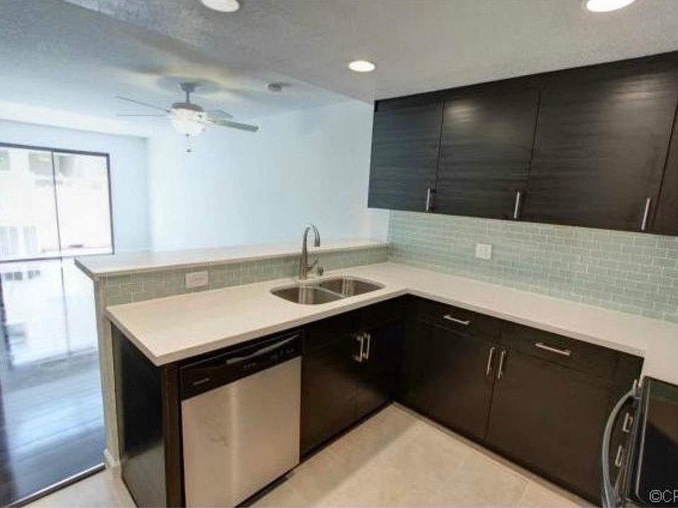 1st image of 129 Grenada St #129