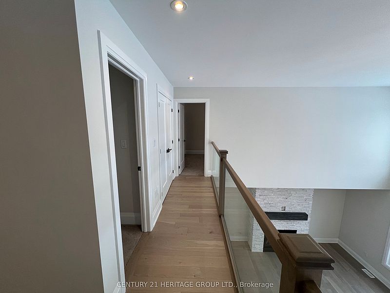 The Blue Mountains House for rent - 4 Bedrooms — photo 19