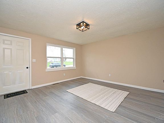 4th image of 10336 Moonflower Ct