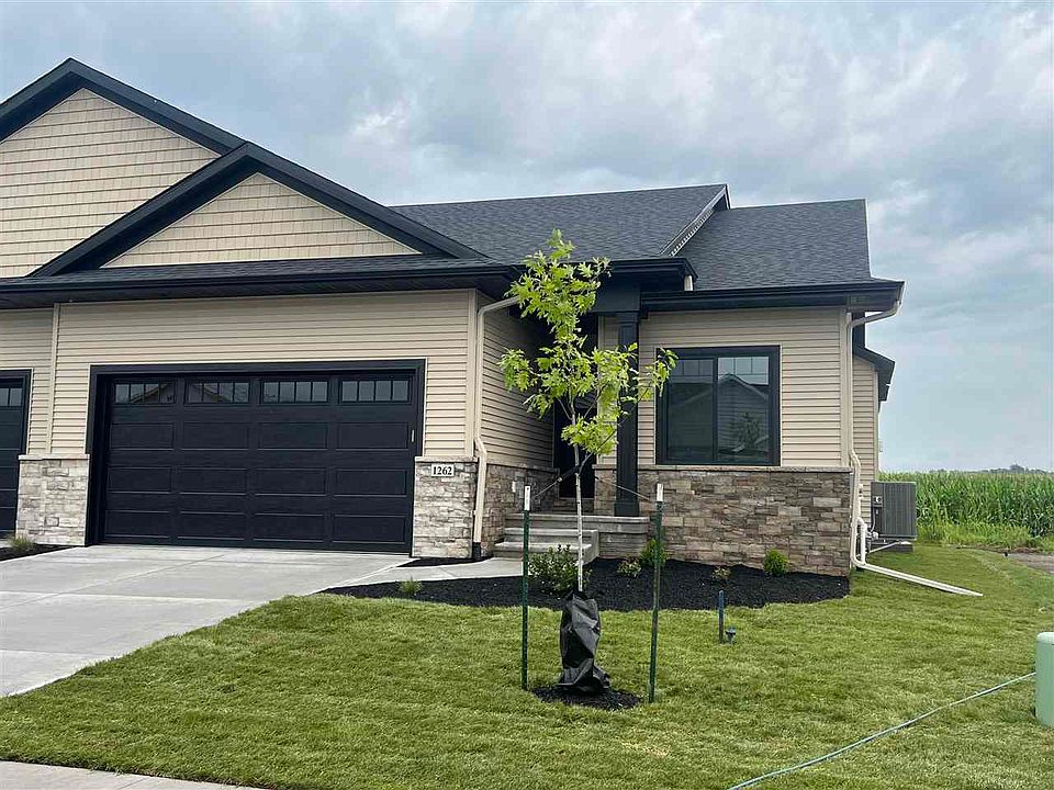 1st image of 1262 Berkshire Ln