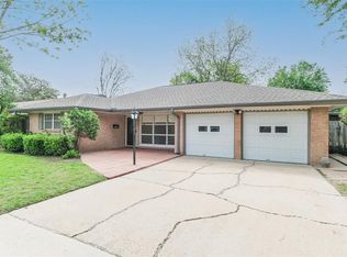 10515 Eddystone Dr, Houston, TX 77043