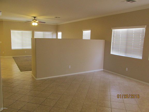 2nd image of 2310 S Abbey
