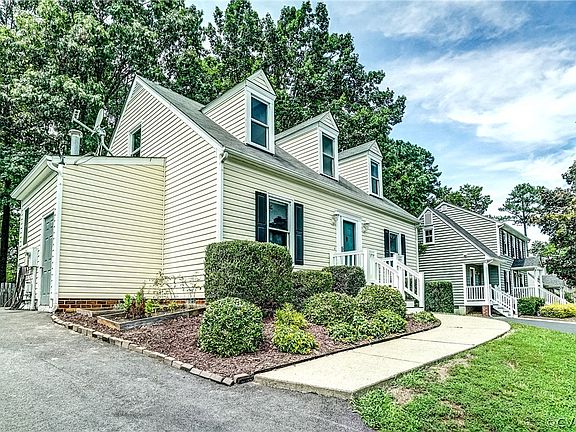 4th image of 5129 Chelsea Brook Ln