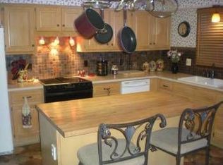 708 N Sunset St, Olathe, KS 66061