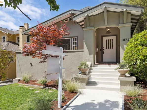 1071 Harvard Rd, Piedmont, CA 94610