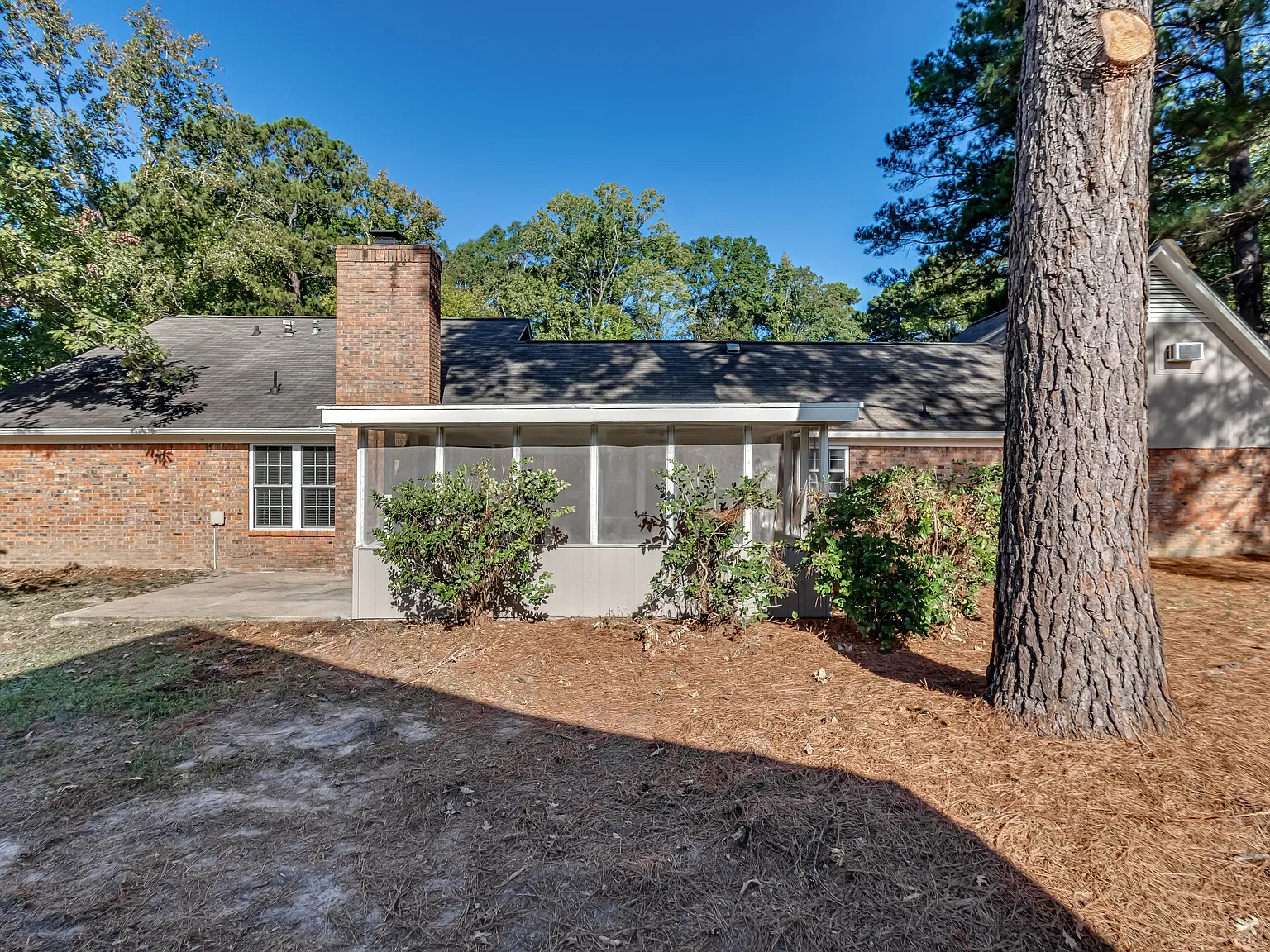 855 Rushton Circle — Photo 4