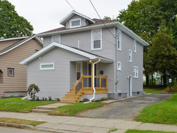89 Theron St, Johnson City, NY 13790