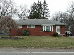 6583 S Huron River Dr, South Rockwood, MI