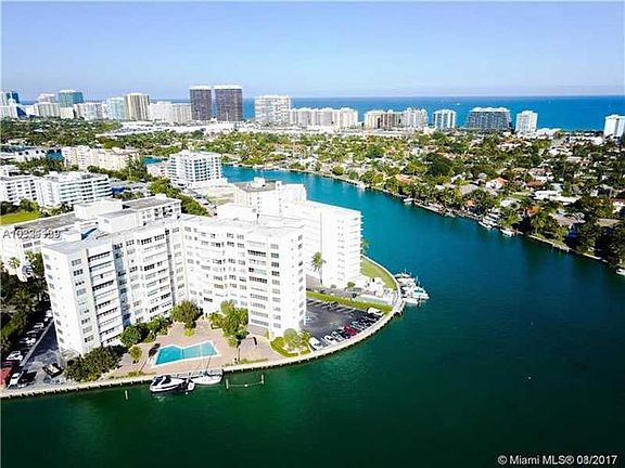 5th image of 9100 W Bay Harbor Dr APT 8AE