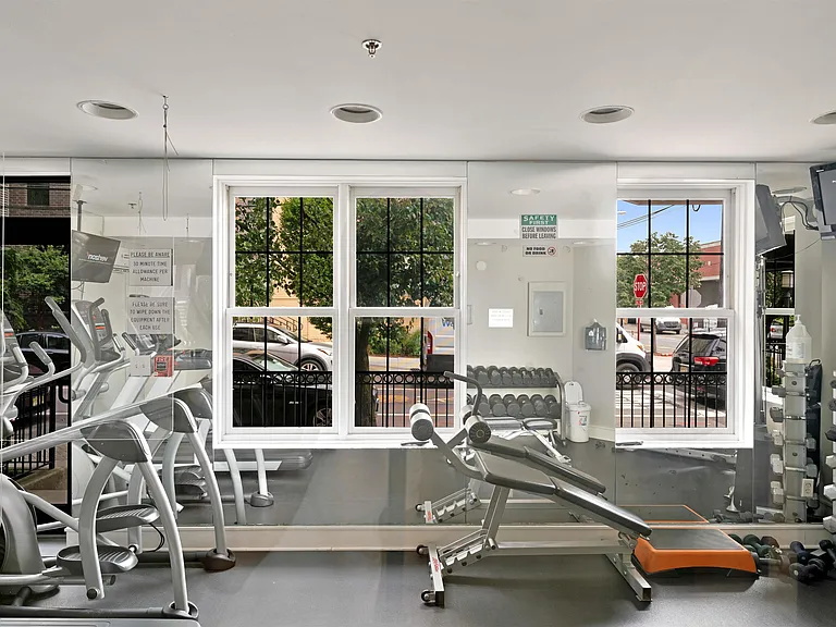 830 Monroe St #3G — Photo 18