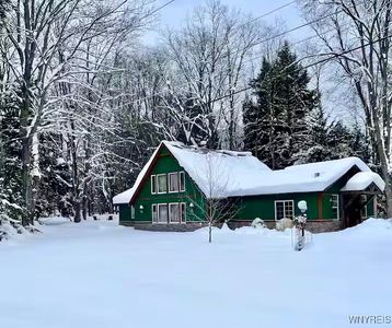 6867 Woodland Dr, Great Valley, NY, 14741