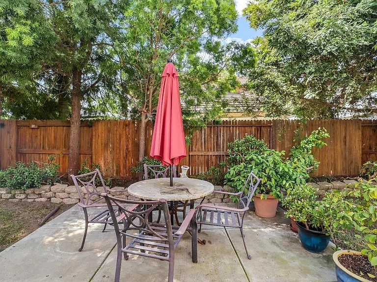 4287 Windsong Dr — Photo 23