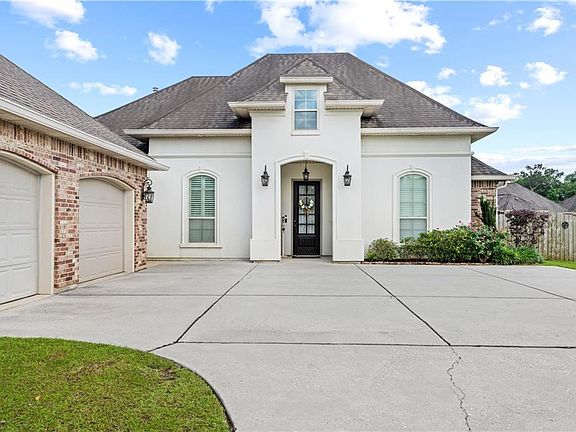 3rd image of 2473 Dixie Dr