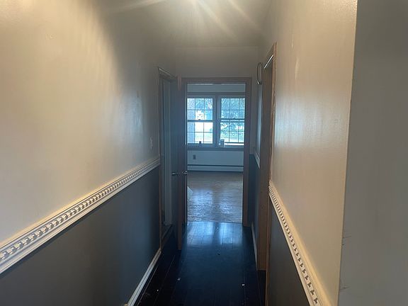 3rd image of 235 Franklin St S #2