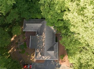 5409 Edenfield Dr, Kernersville, NC 27284