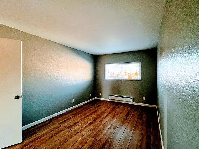 620 Gamma Ct #4 — Photo 16