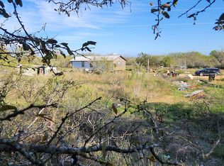10894 State Park Rd, Lockhart, TX 78644