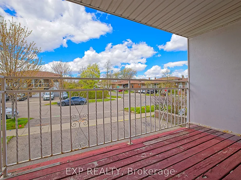 4 Fallway Rd #UPPER — Photo 27