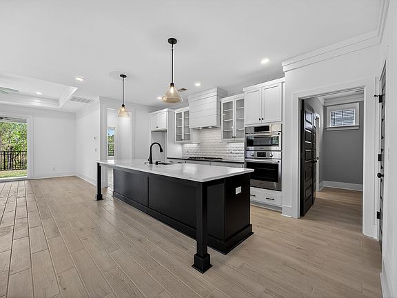 4th image of 2040 Shallow Bluff Ct