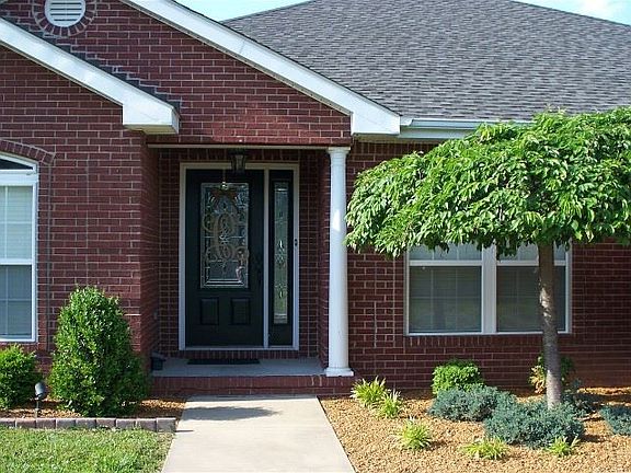 2nd image of 2222 Traci Dr