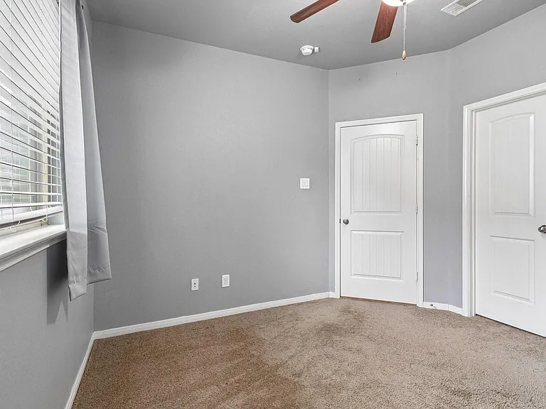 21396 Timber Lodge Ln — Photo 25