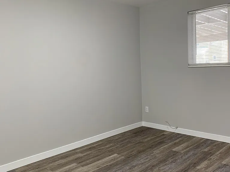 80 M St #2 — Photo 10