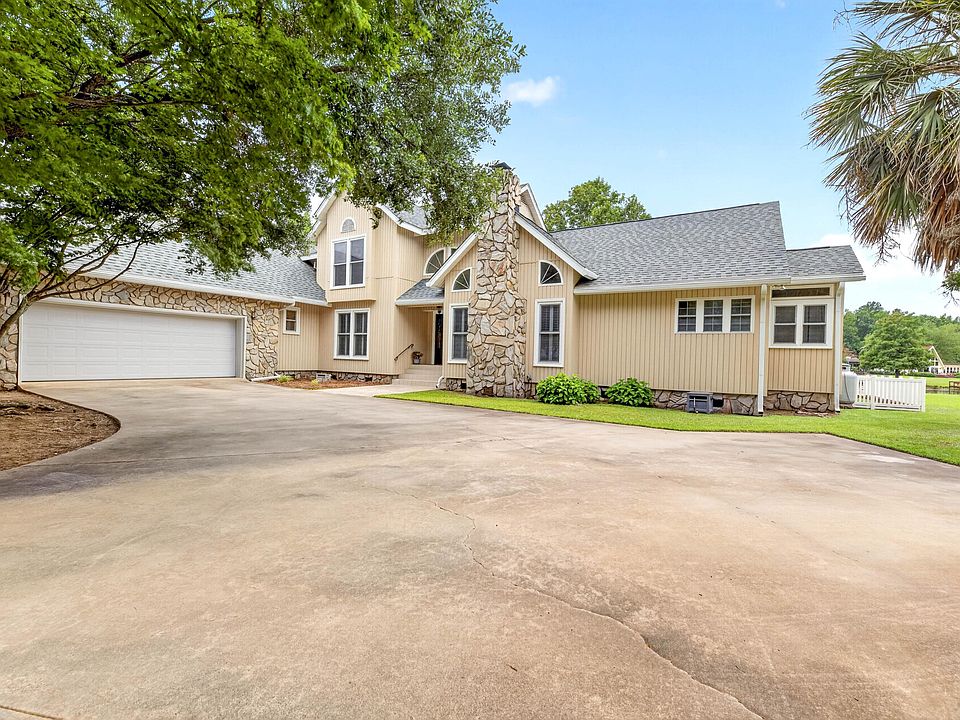 1st image of 1120 Waters Edge Dr