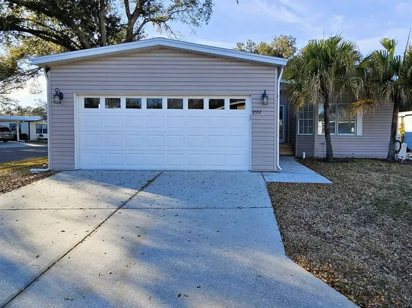 9557 Cypress Tree Ln #276, Lakeland, FL 33810