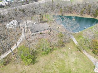 4004 Oakbrook Rd, De Soto, MO 63020