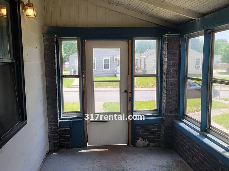 1206 N Concord St — Photo 4