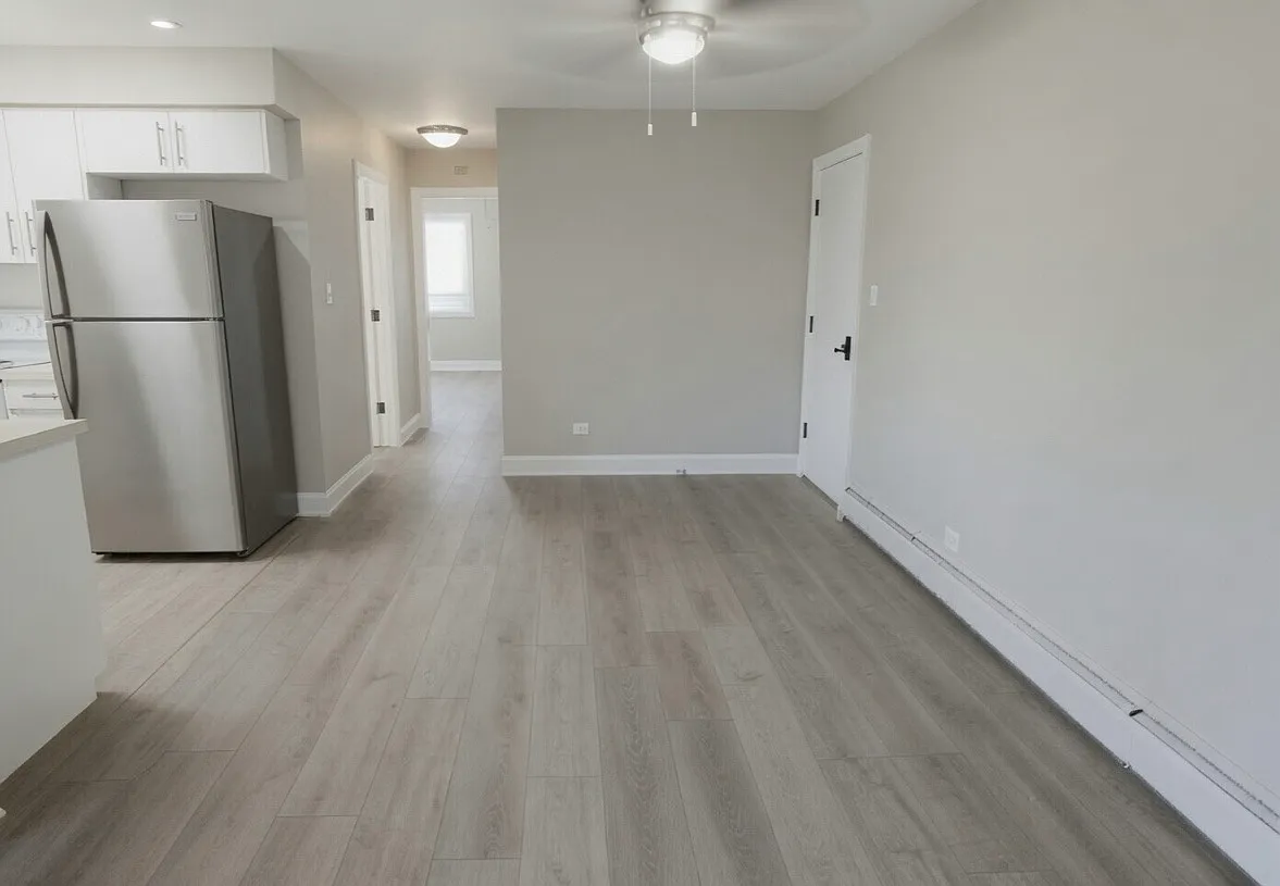 2 bed, 900 sqft, $1,900 — Photo 4