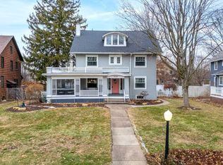 2538 Fulton Ave, Davenport, IA 52803