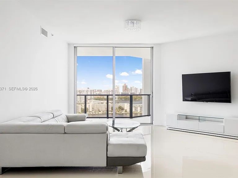 17301 Biscayne Blvd #1704 — Photo 12