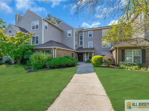 7422 Elm Ct, Monmouth Junction, NJ 08852
