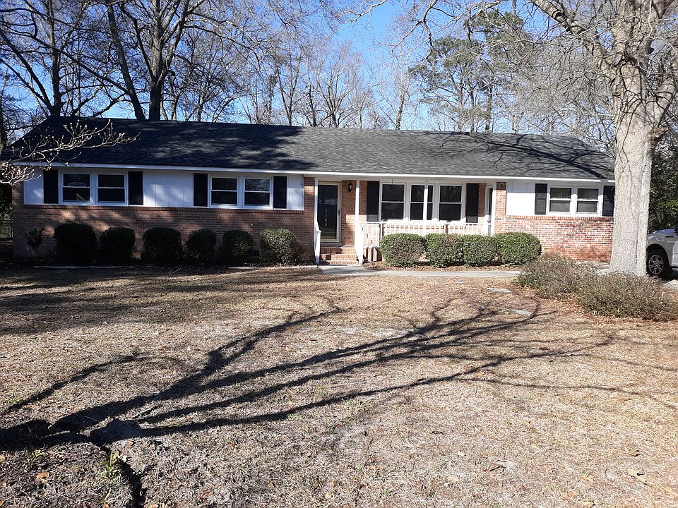 2nd image of 1166 Bayview Dr