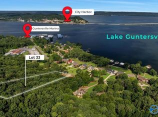 33 Signal Point Rd, Guntersville, AL 35976