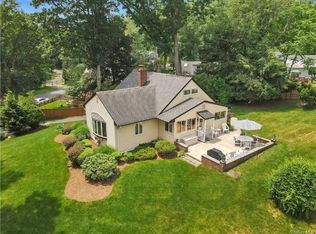 94 Austin Ave, Tappan, NY 10983