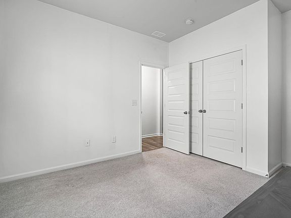 5th image of 208 Augusta Green Way